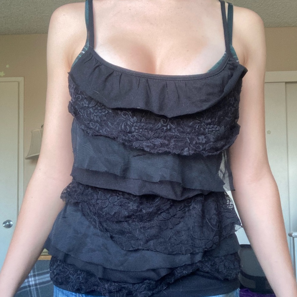 textured lace cami